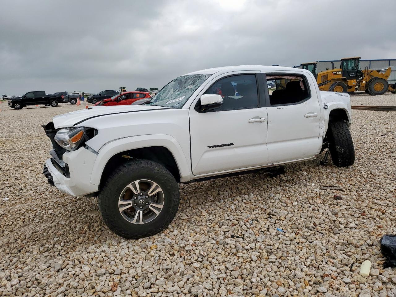 TOYOTA TACOMA DOU 2018
