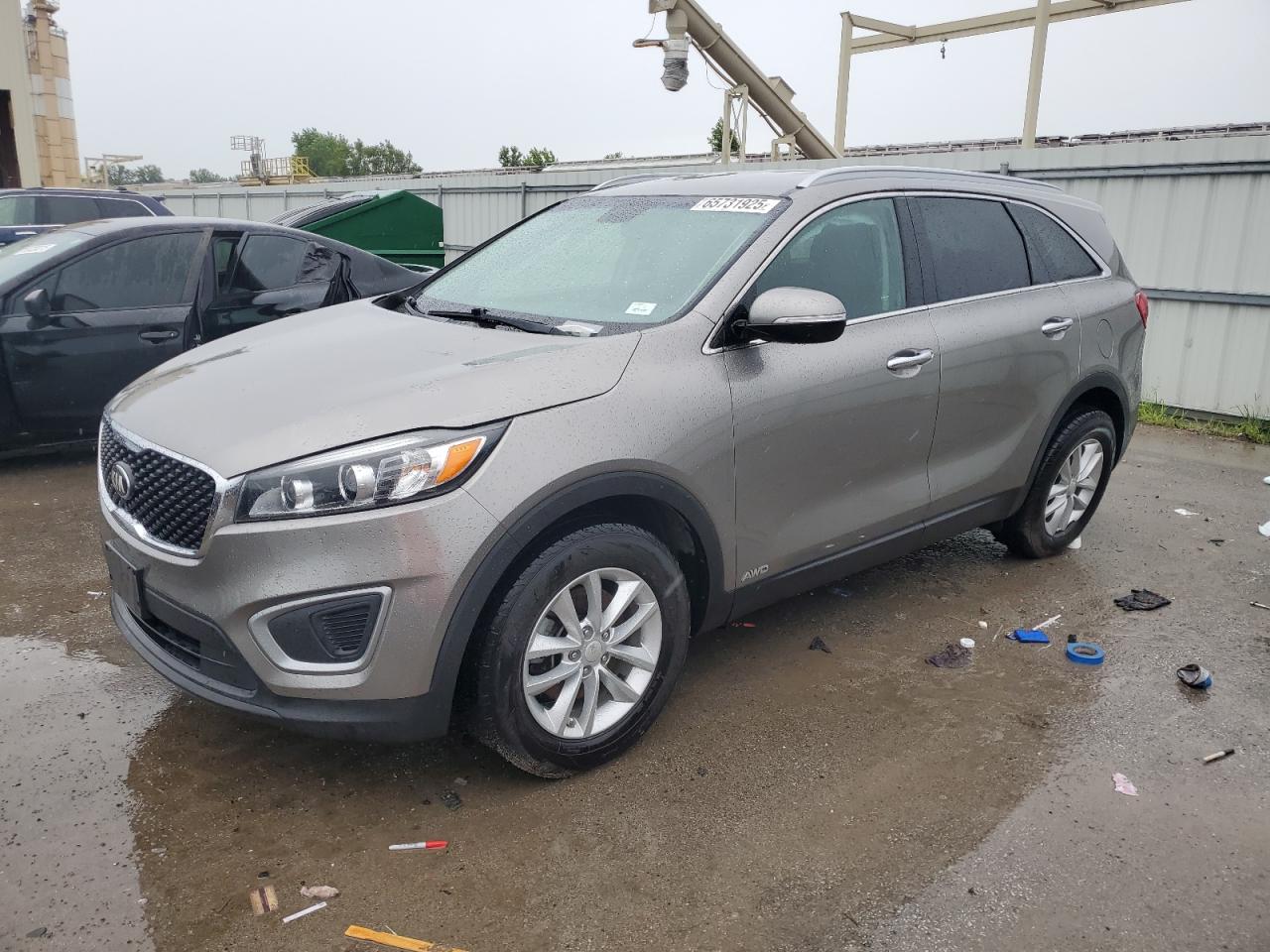KIA SORENTO LX 2017