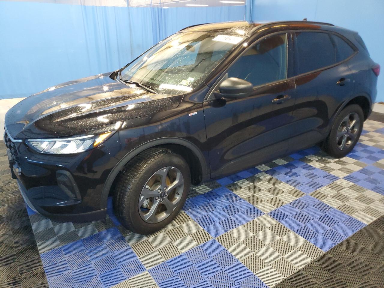FORD ESCAPE ST 2025