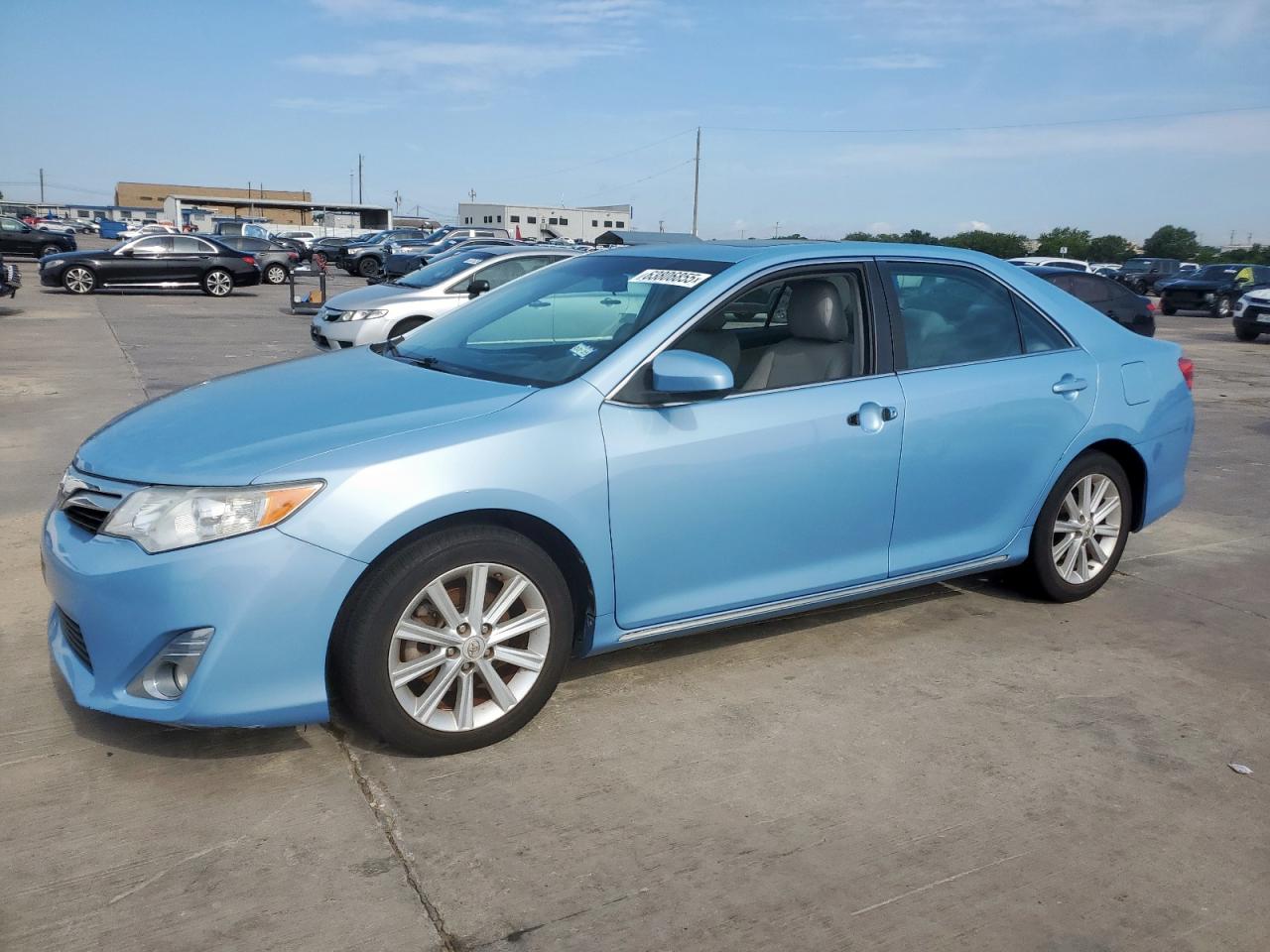 TOYOTA CAMRY BASE 2012