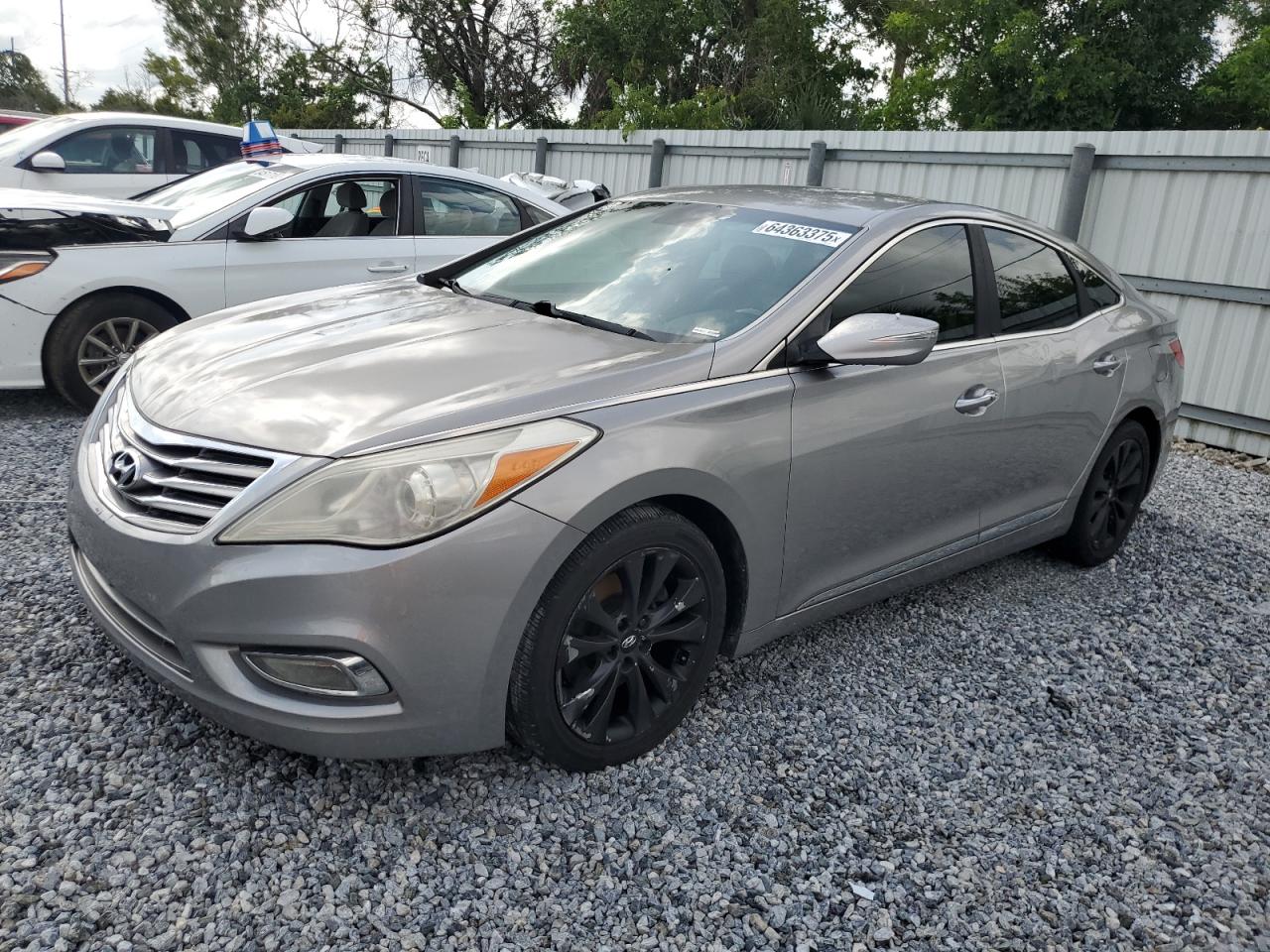 HYUNDAI AZERA GLS 2012