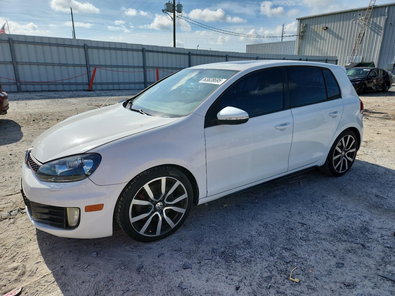 VOLKSWAGEN GTI 2011