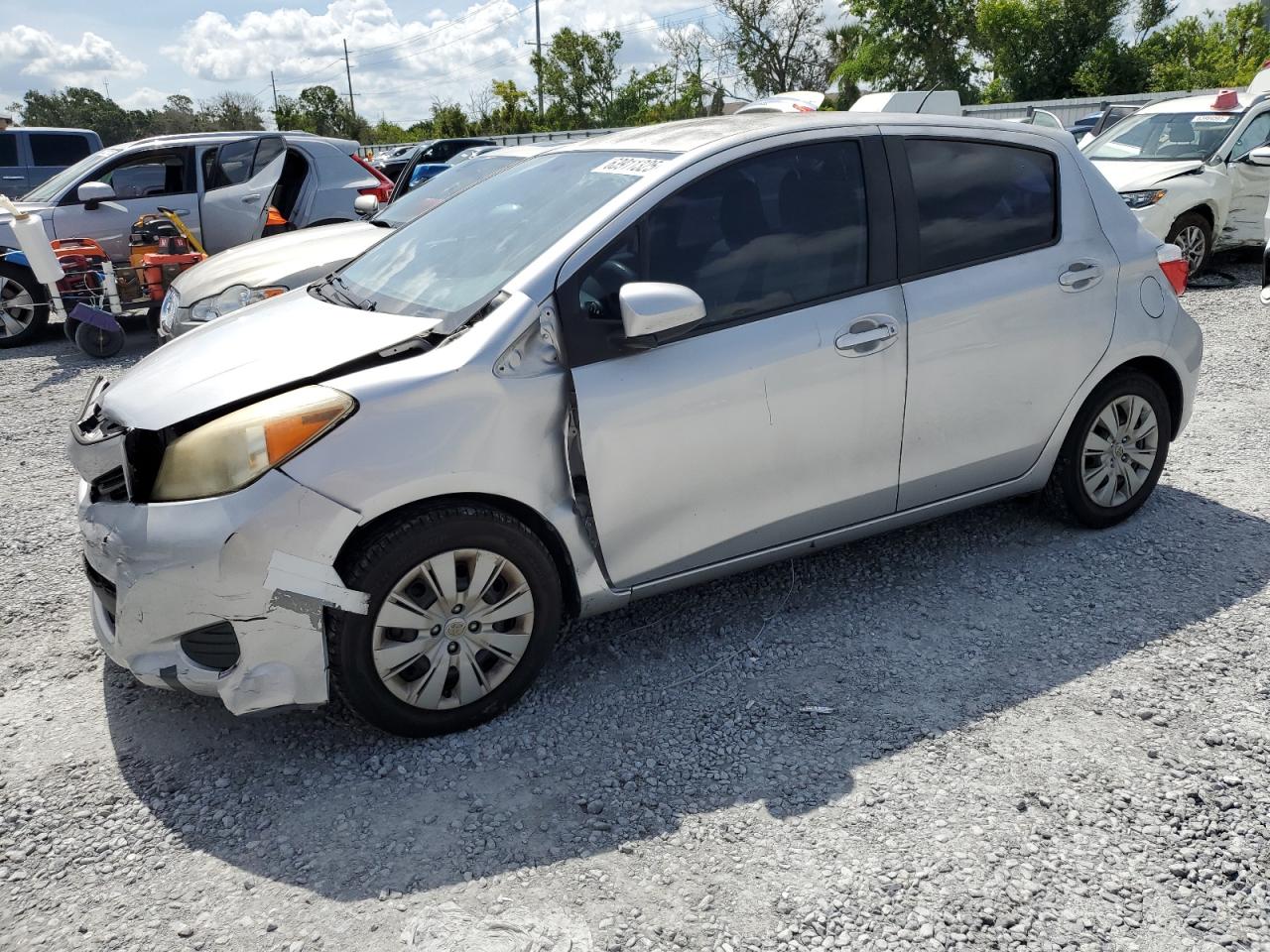 TOYOTA YARIS 2012