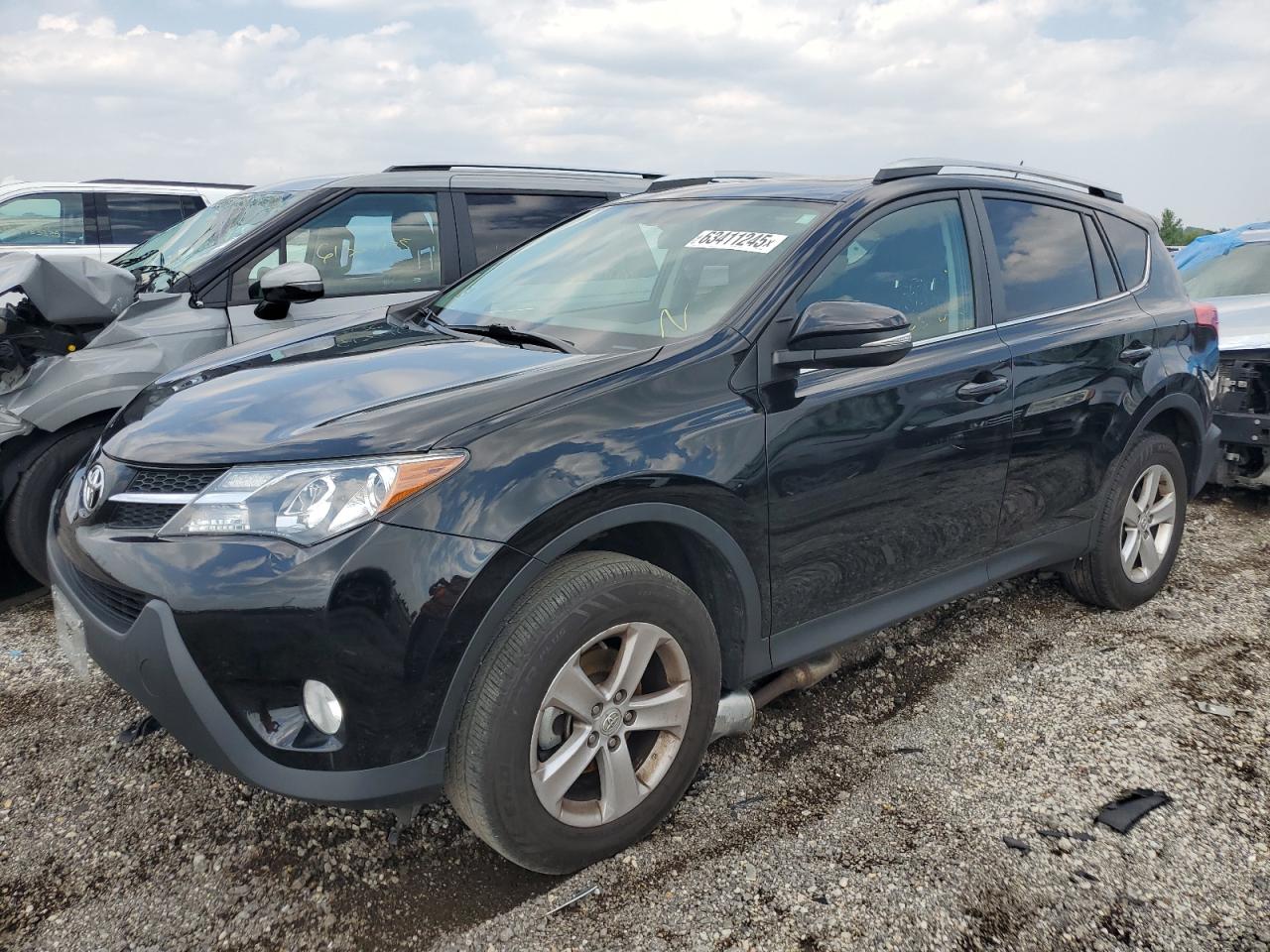 TOYOTA RAV4 XLE 2013
