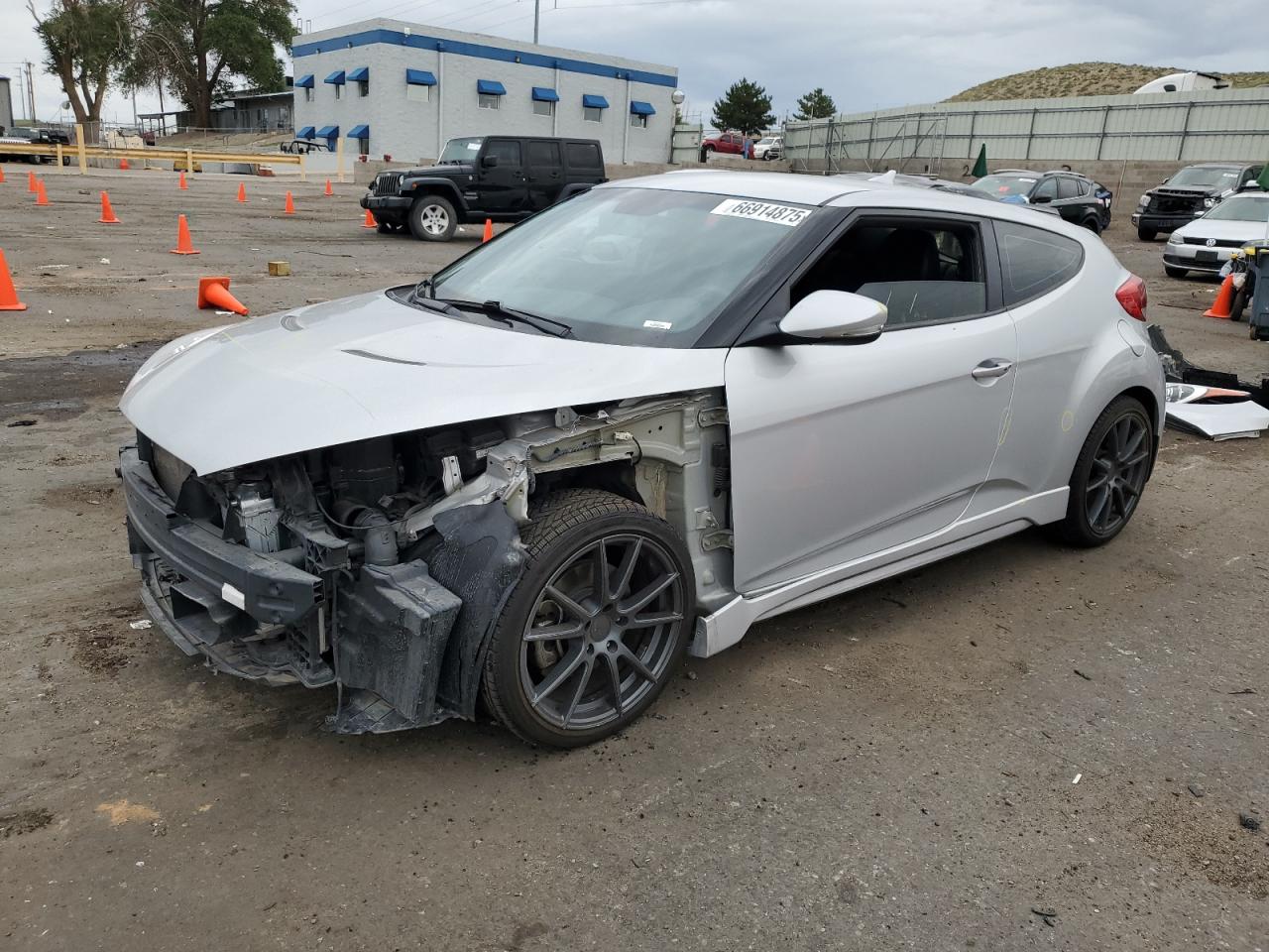 HYUNDAI VELOSTER T 2015