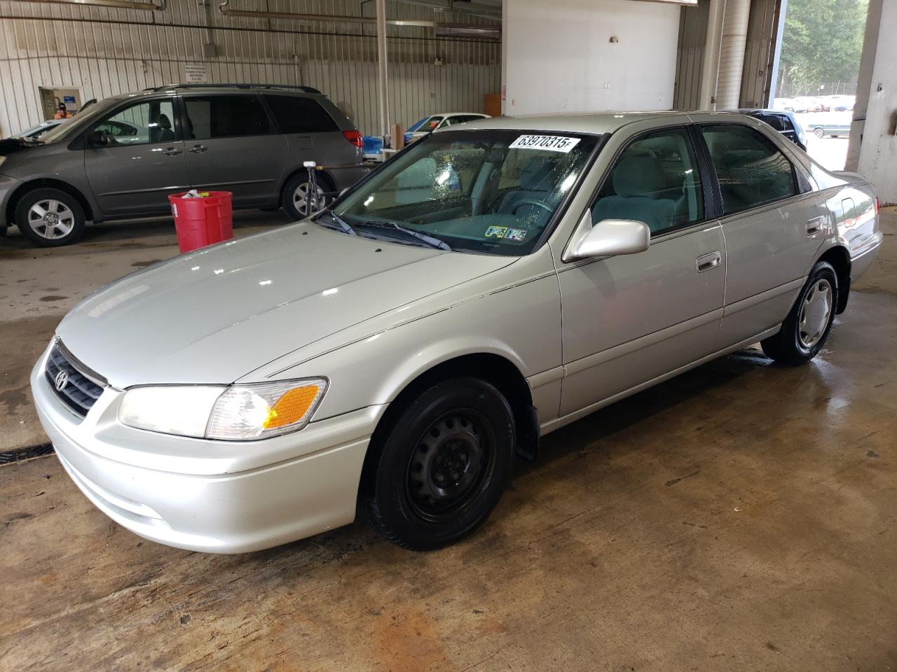 TOYOTA CAMRY CE 2000