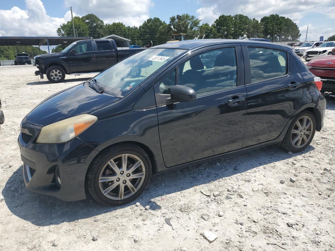 TOYOTA YARIS 2012