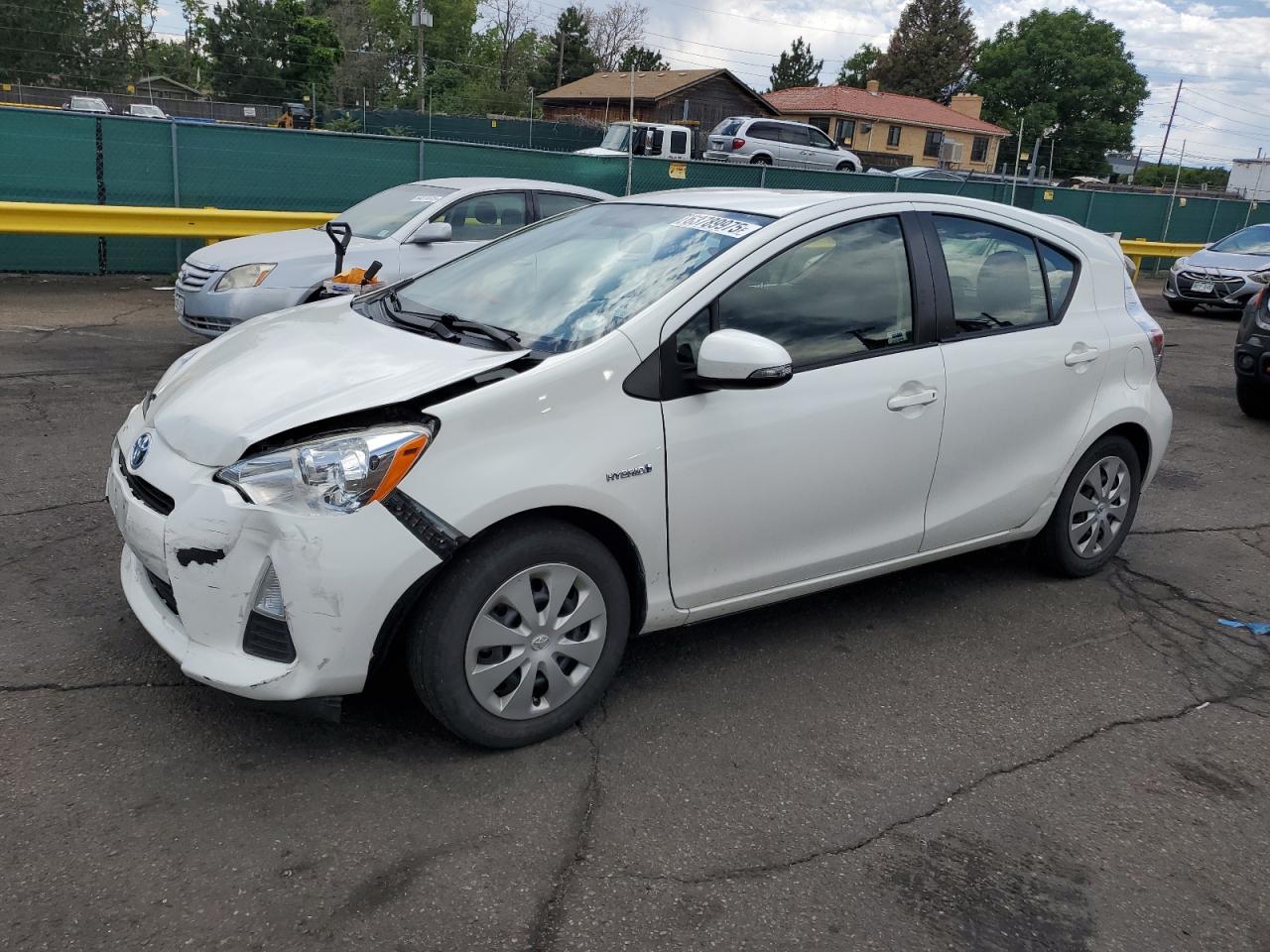 TOYOTA PRIUS C 2014