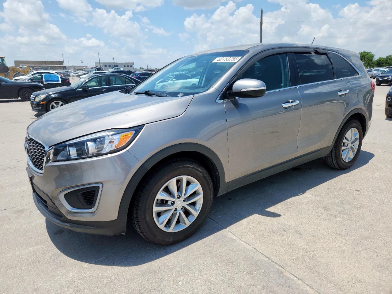 KIA SORENTO LX 2017
