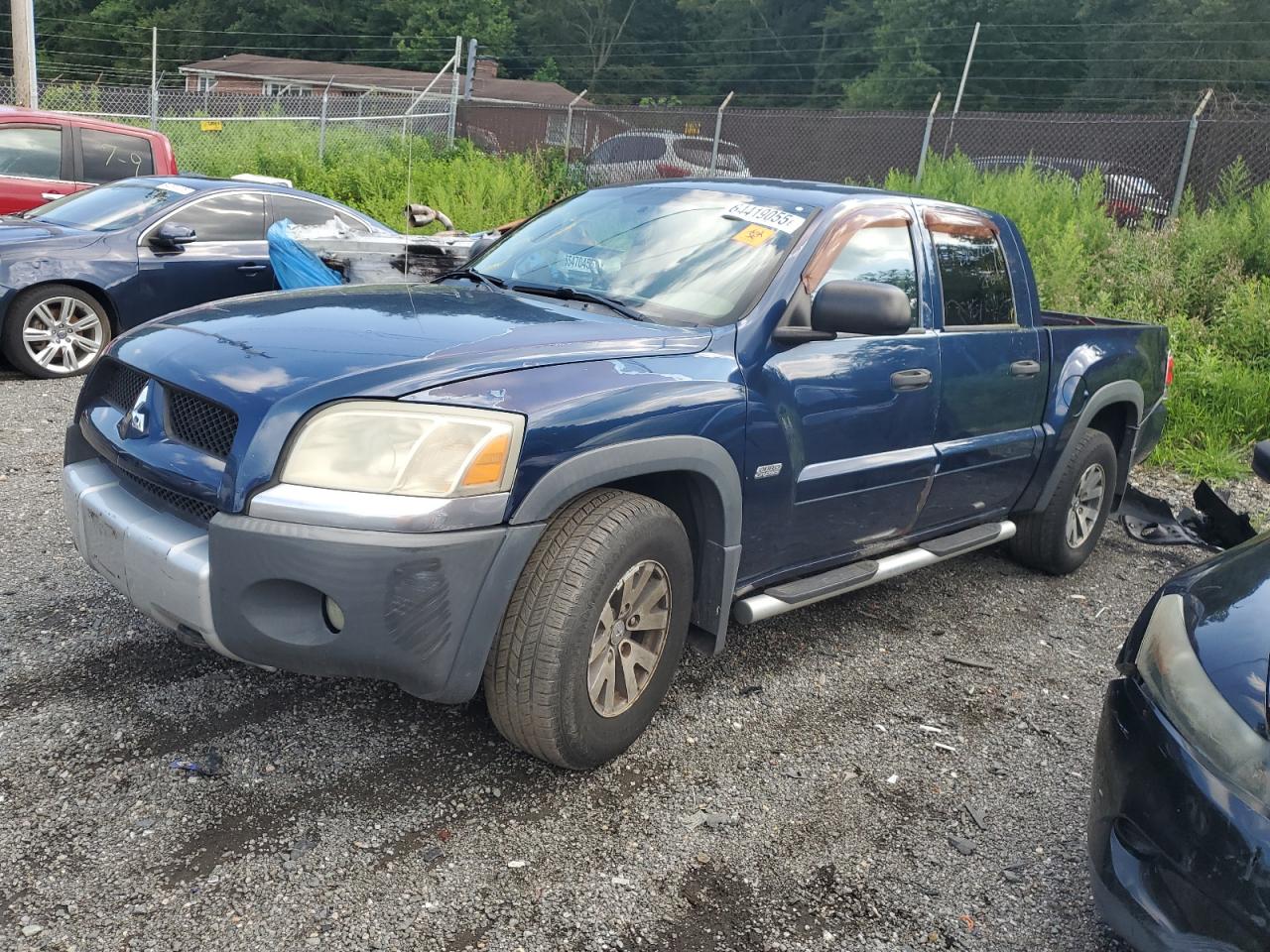 MITSUBISHI RAIDER DUR 2006