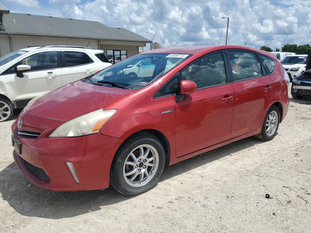 TOYOTA PRIUS V 2013