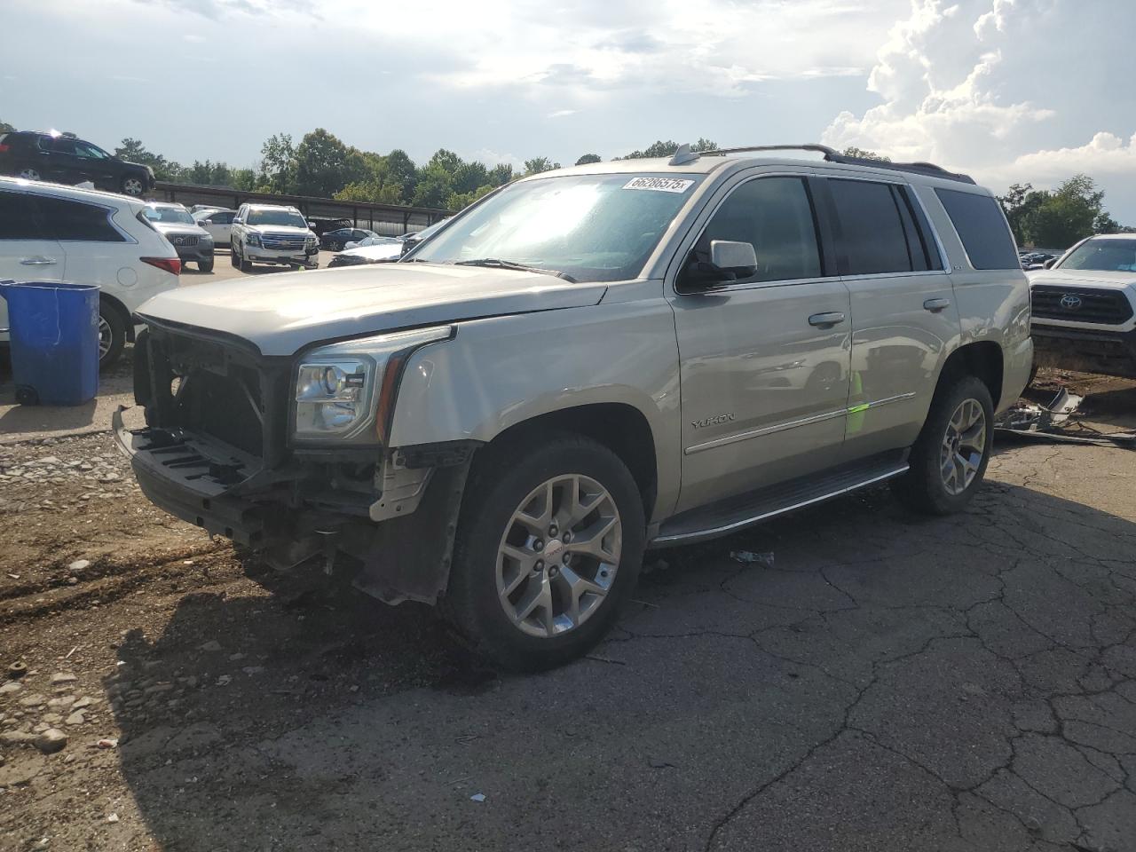 GMC YUKON SLT 2015