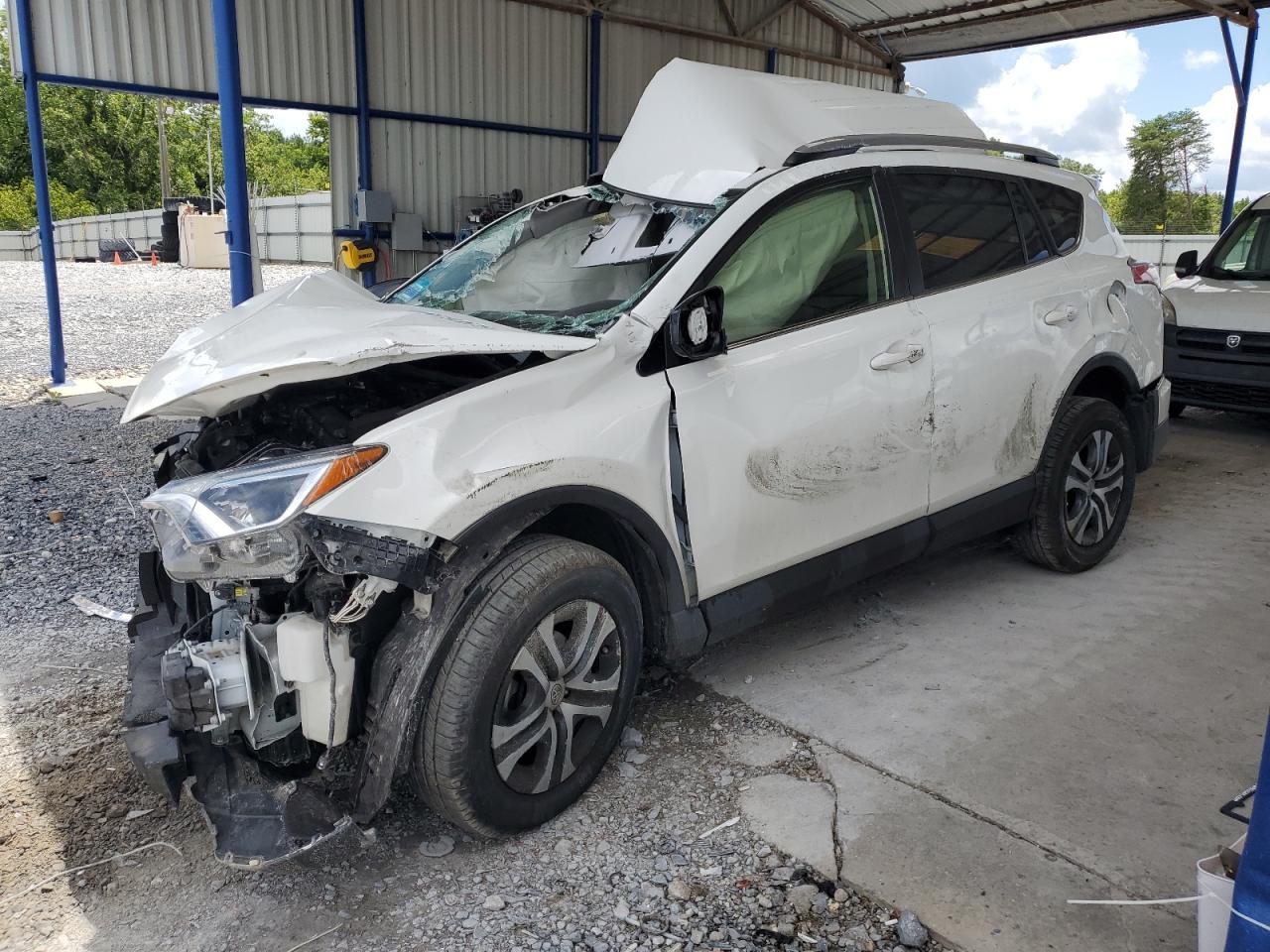 TOYOTA RAV4 LE 2018