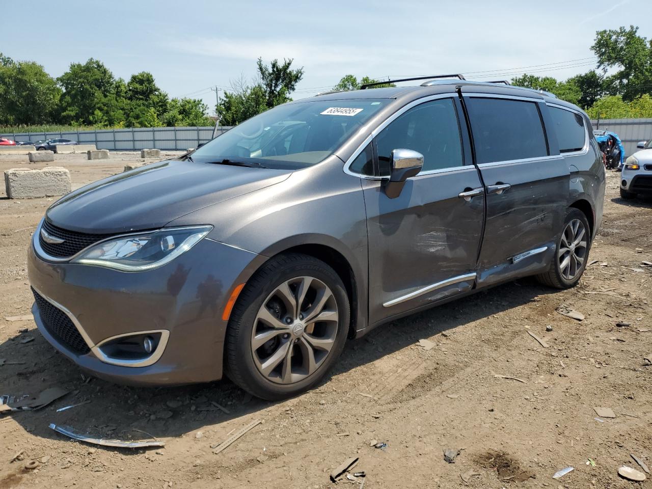 CHRYSLER PACIFICA LIMITED 2017