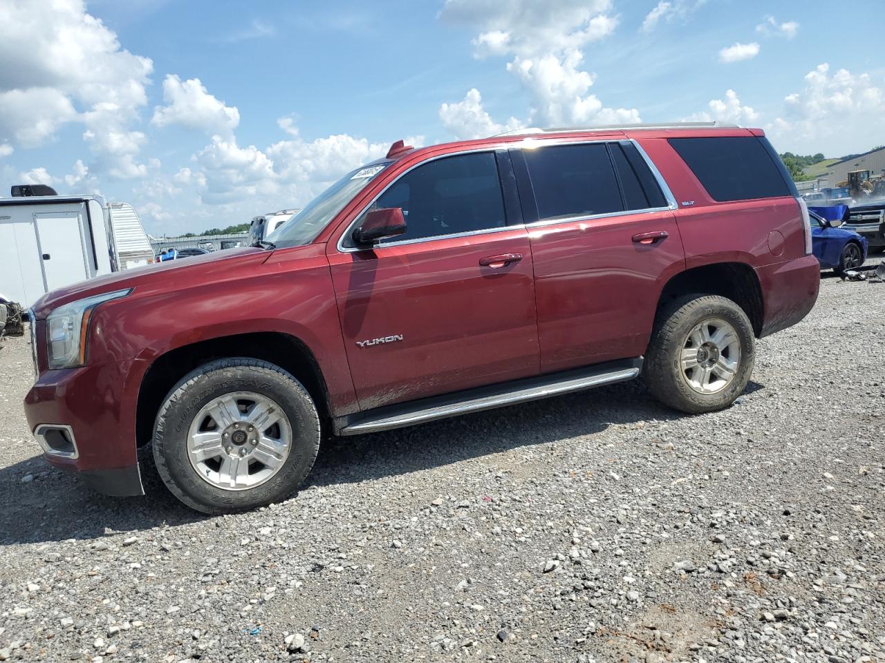 GMC YUKON SLT 2017