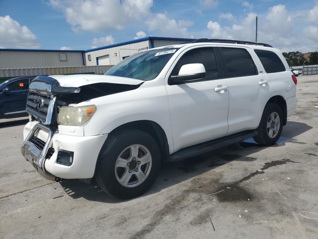 TOYOTA SEQUOIA SR 2013