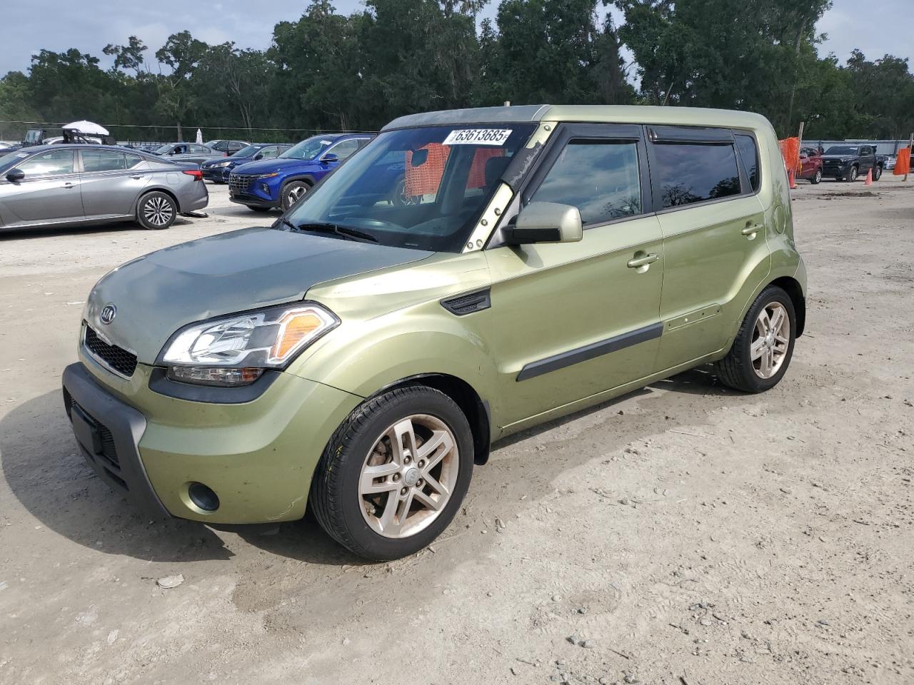 KIA SOUL + 2011