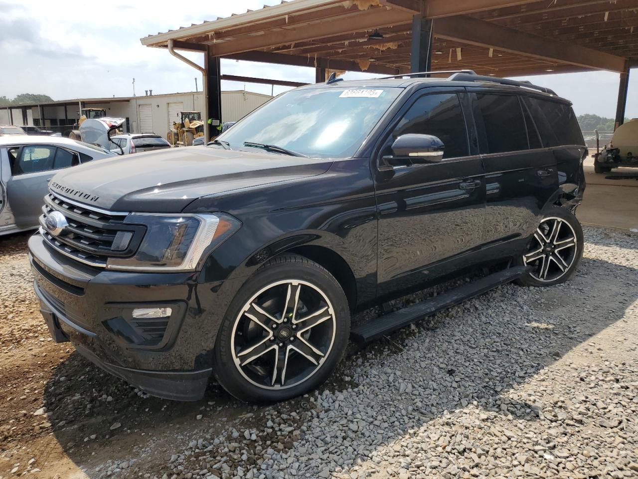 FORD EXPEDITION 2021