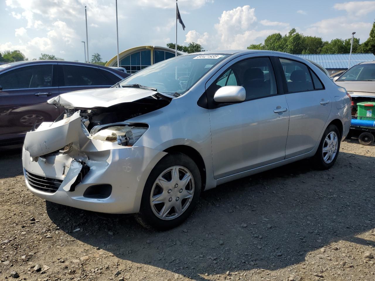 TOYOTA YARIS 2011
