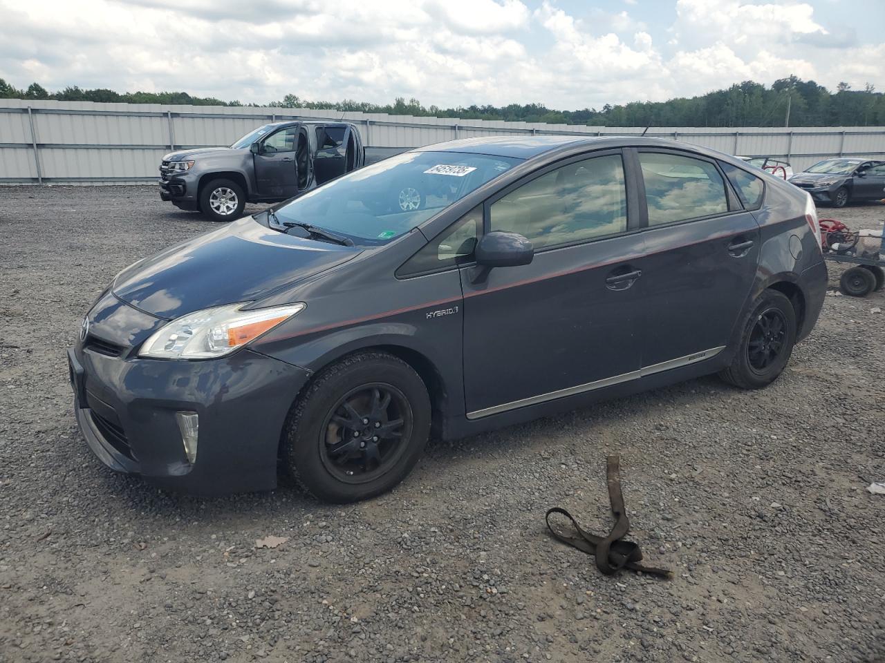 TOYOTA PRIUS 2013