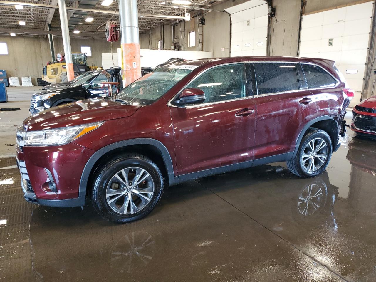 TOYOTA HIGHLANDER 2019