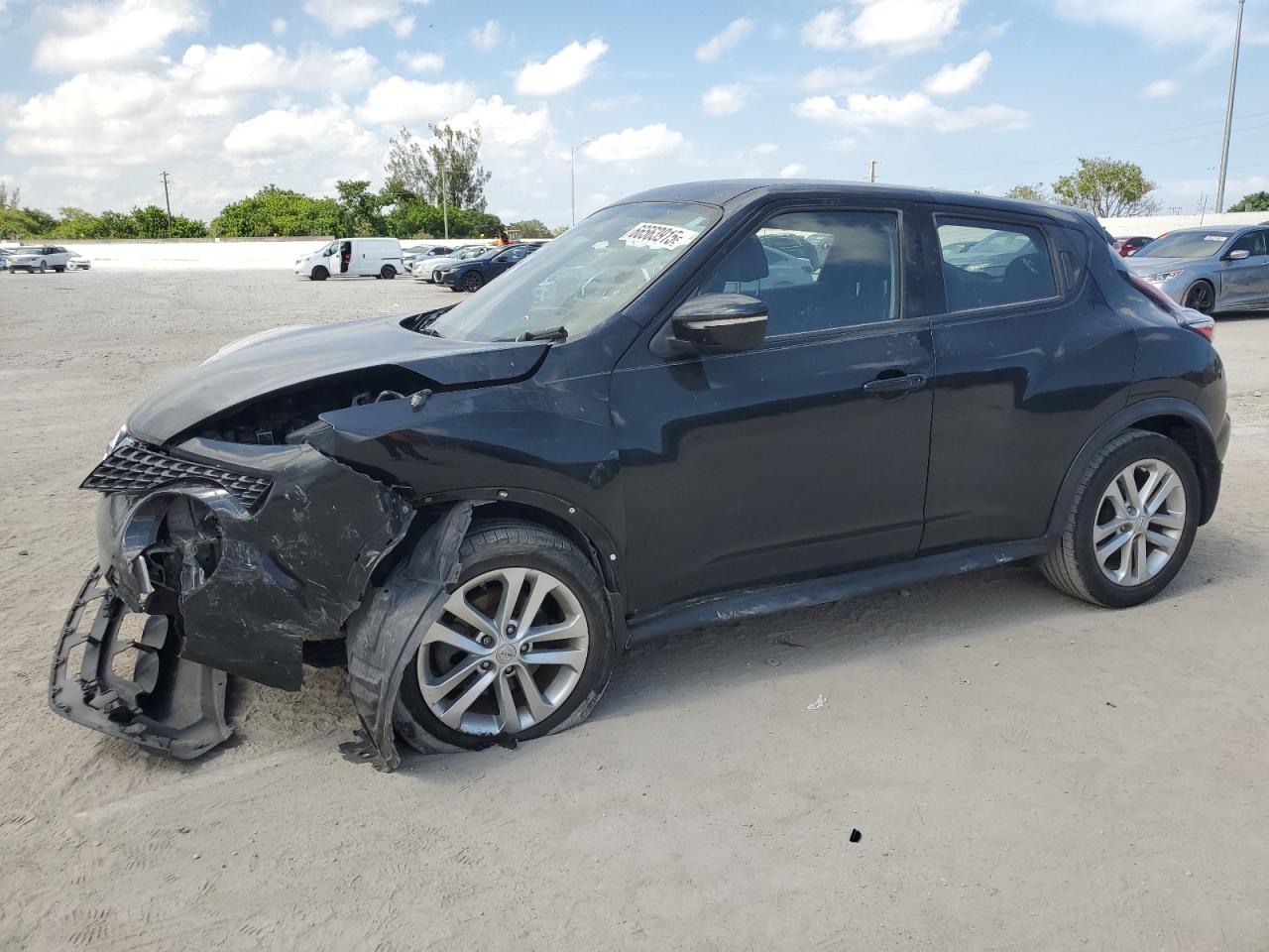 NISSAN JUKE 2015