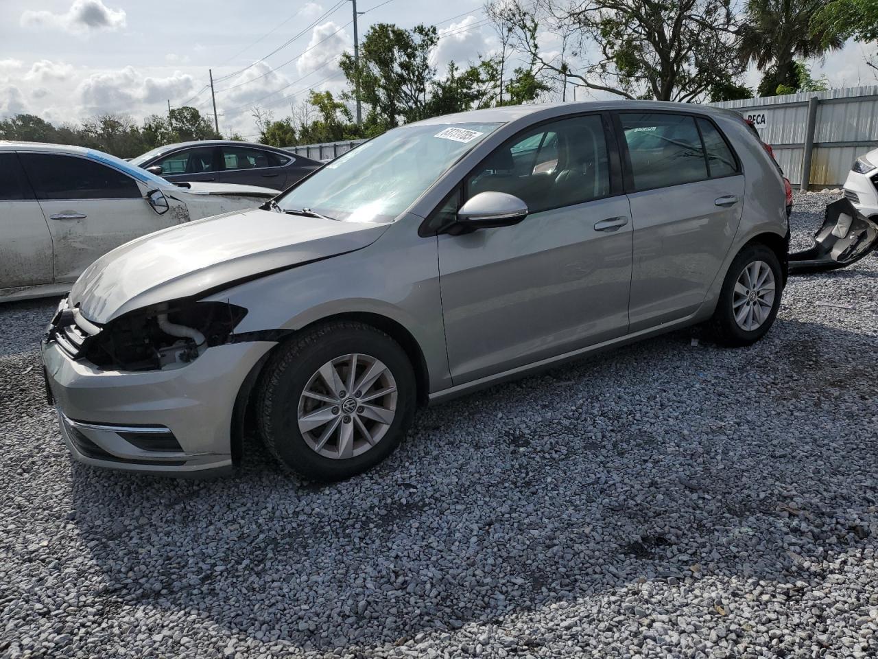 VOLKSWAGEN GOLF S 2019