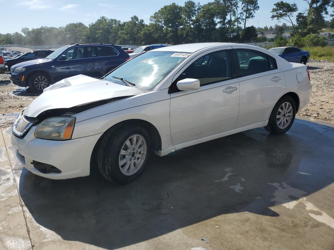 MITSUBISHI GALANT FE 2012