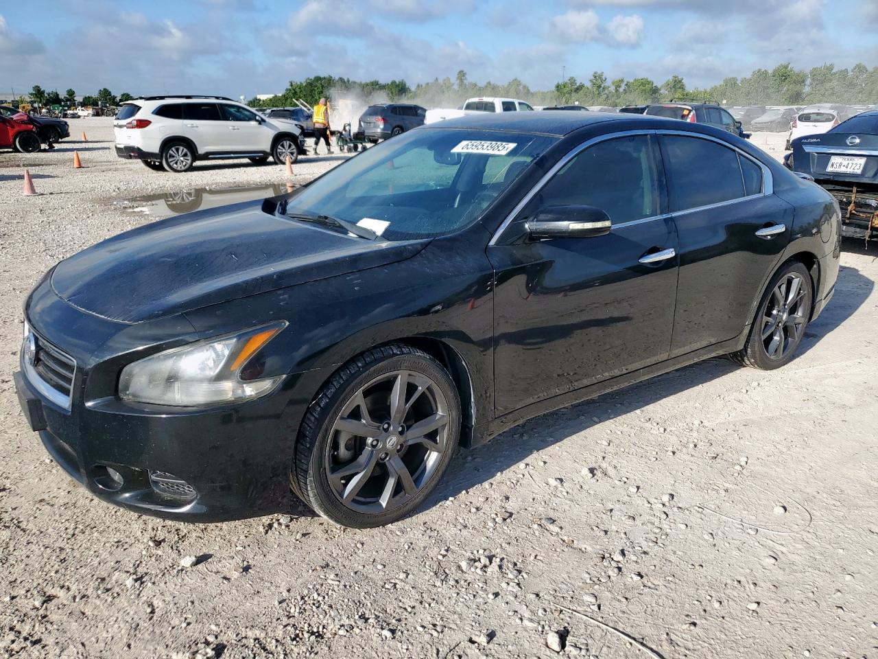 NISSAN MAXIMA S 2013