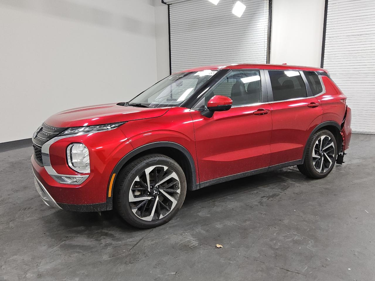 MITSUBISHI OUTLANDER 2024