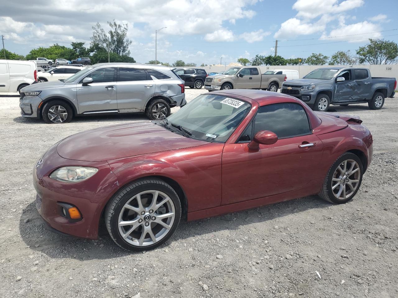 MAZDA MX-5 MIATA 2013