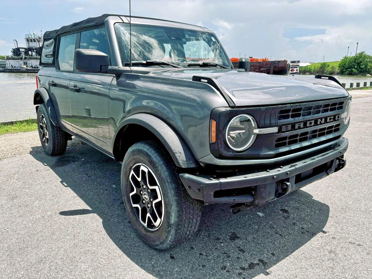 FORD BRONCO BAS 2022