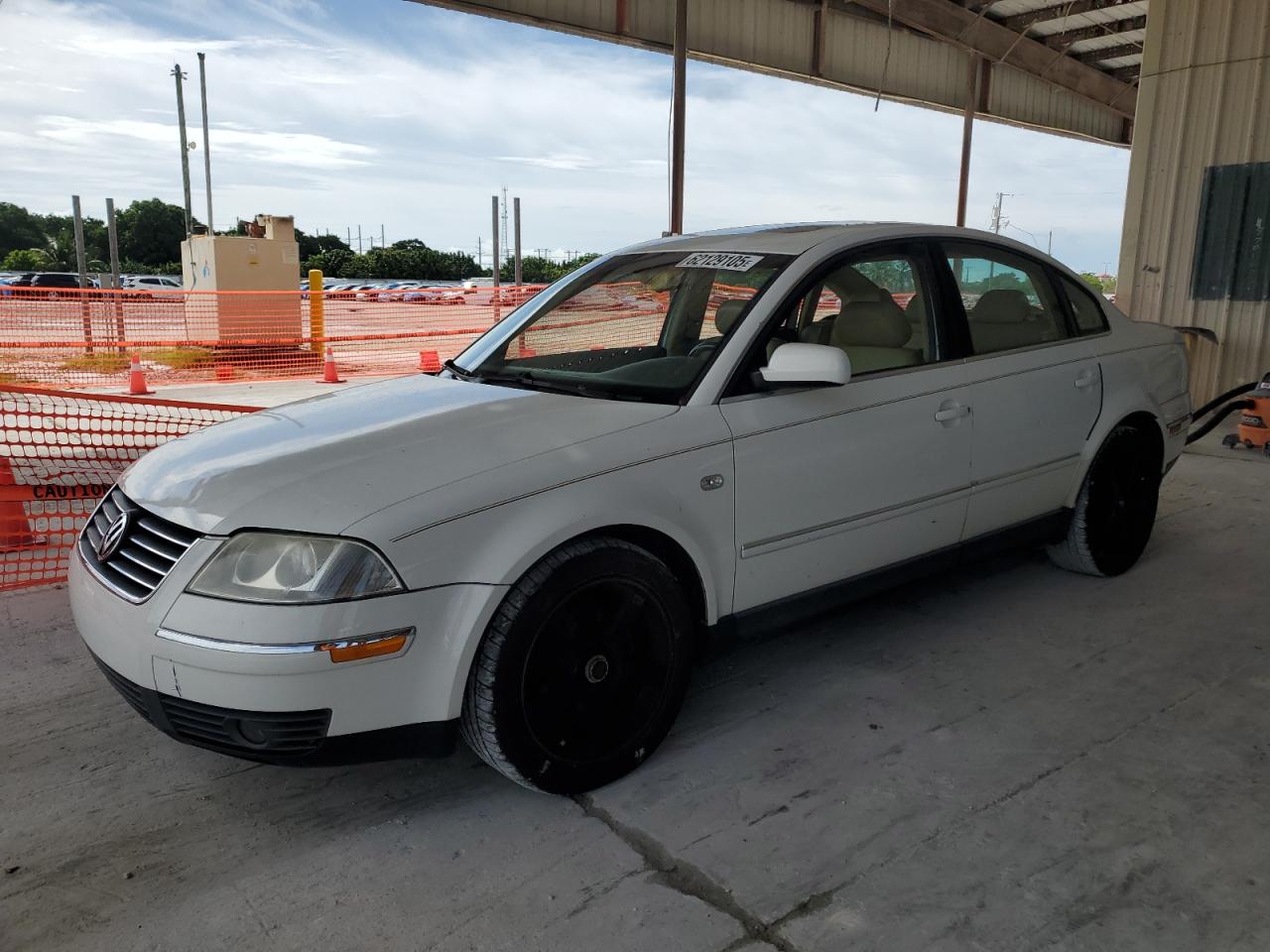 VOLKSWAGEN PASSAT GLX 2003