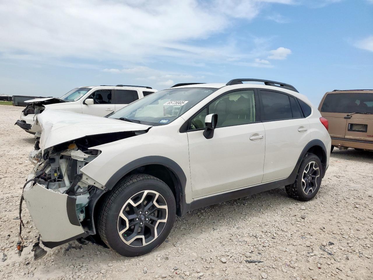 SUBARU CROSSTREK 2016
