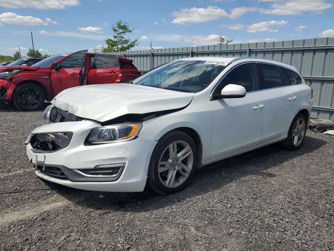 VOLVO V60 PREMIE 2015