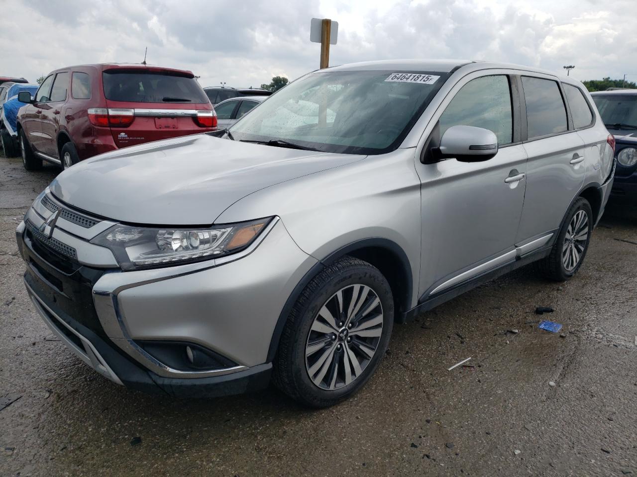 MITSUBISHI OUTLANDER 2019