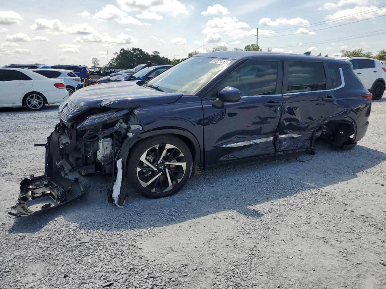 MITSUBISHI OUTLANDER 2023