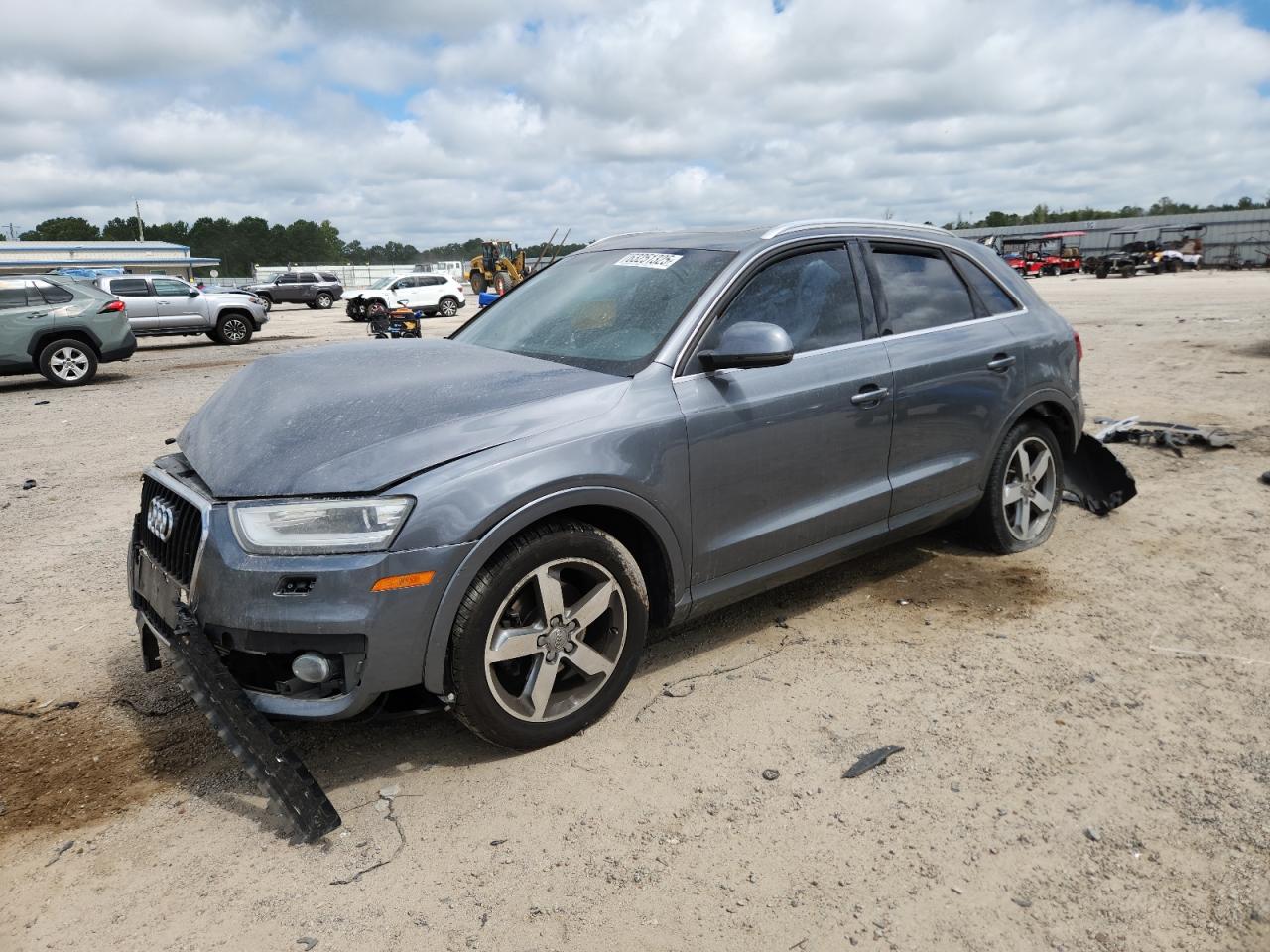 AUDI Q3 PREMIUM PLUS 2015