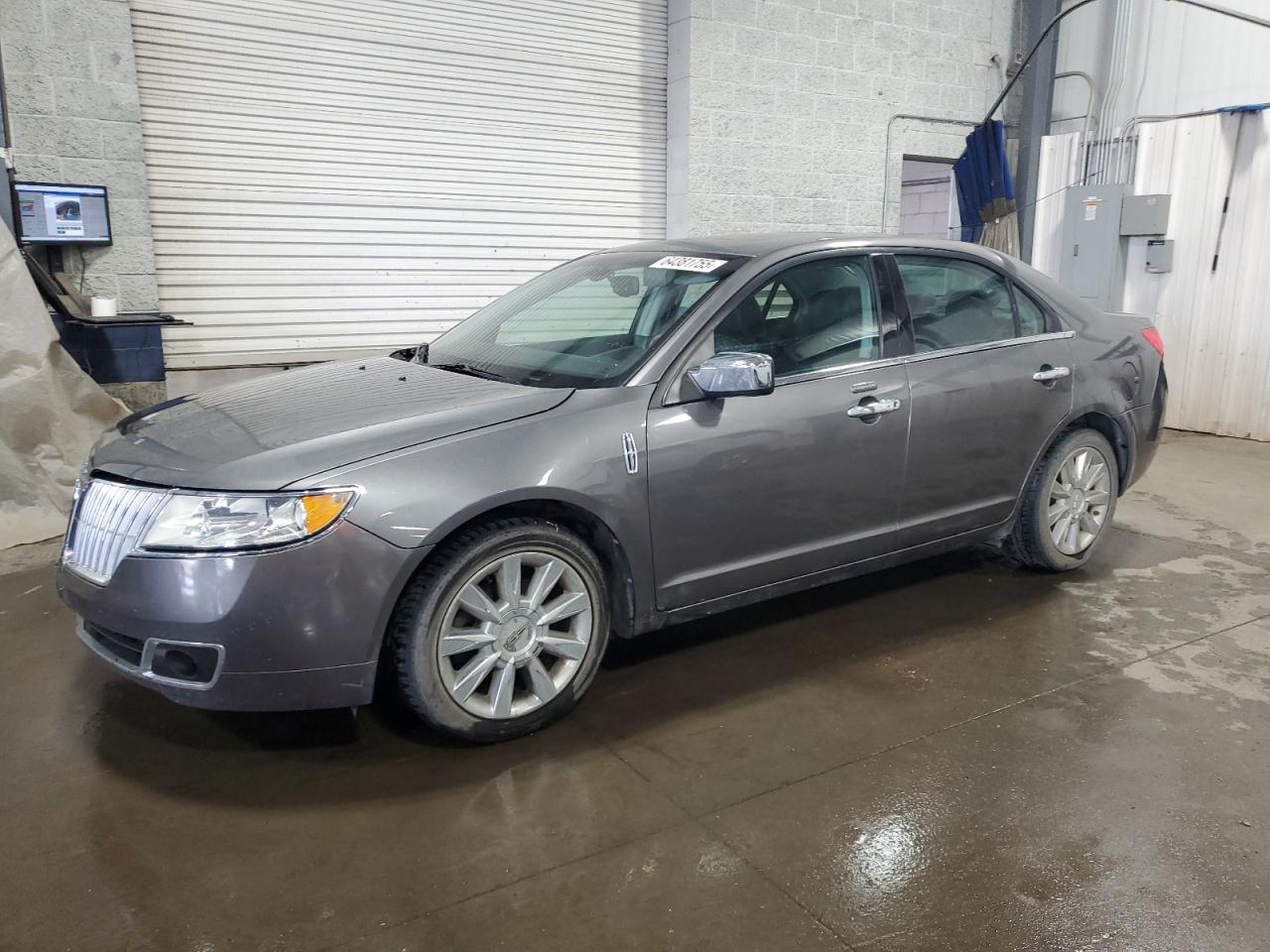 LINCOLN MKZ 2010
