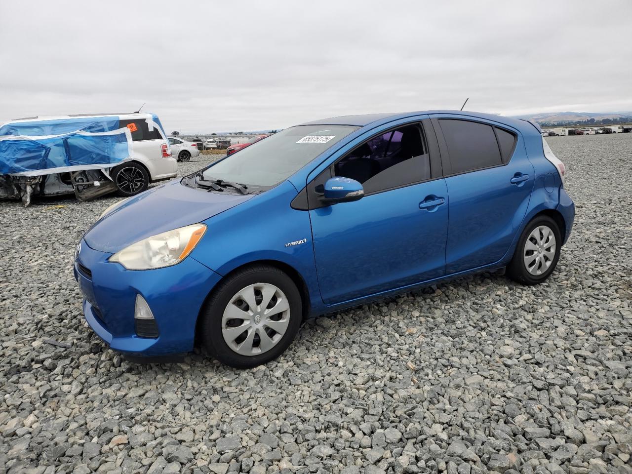TOYOTA PRIUS C 2013