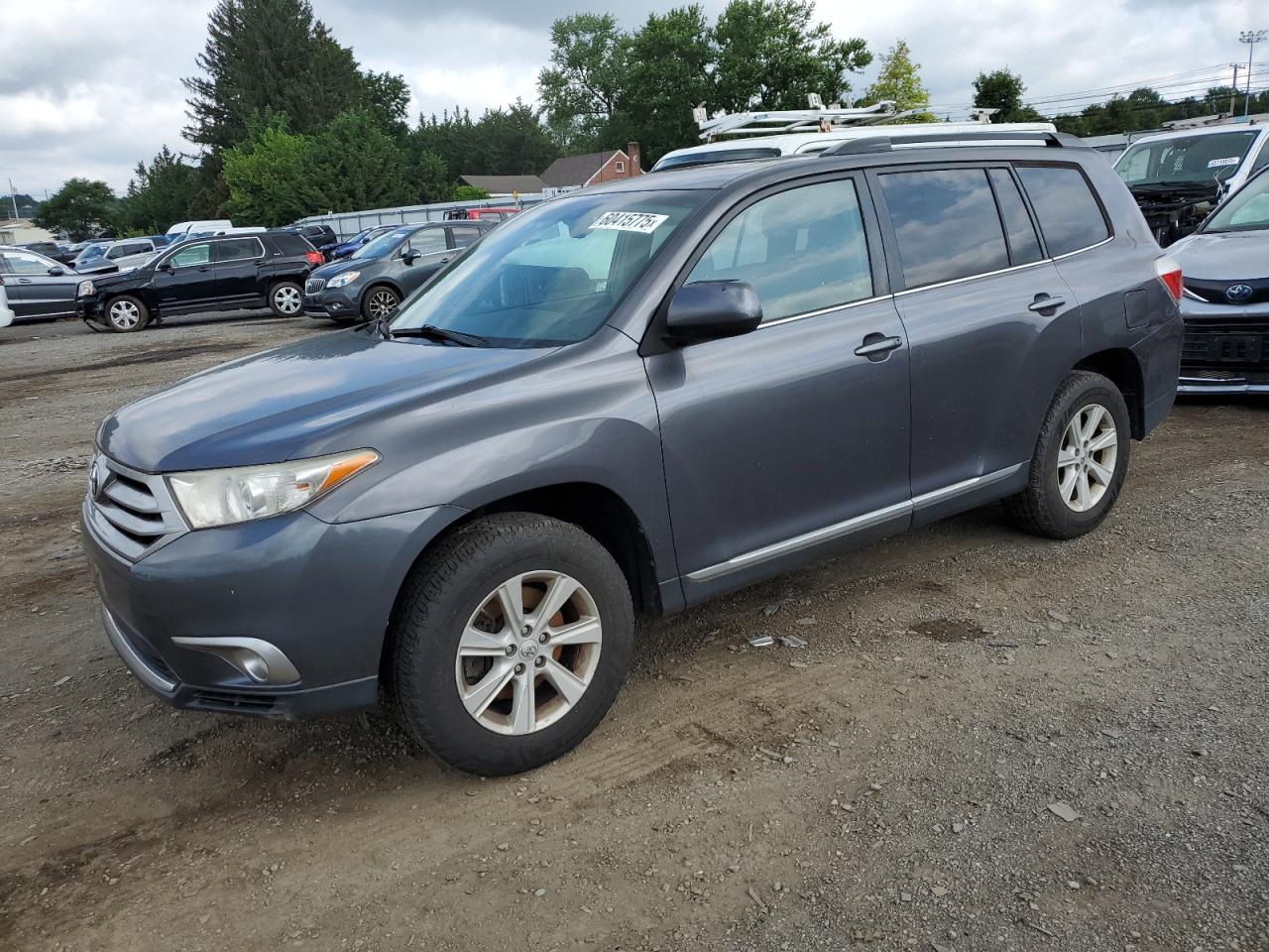 TOYOTA HIGHLANDER 2013