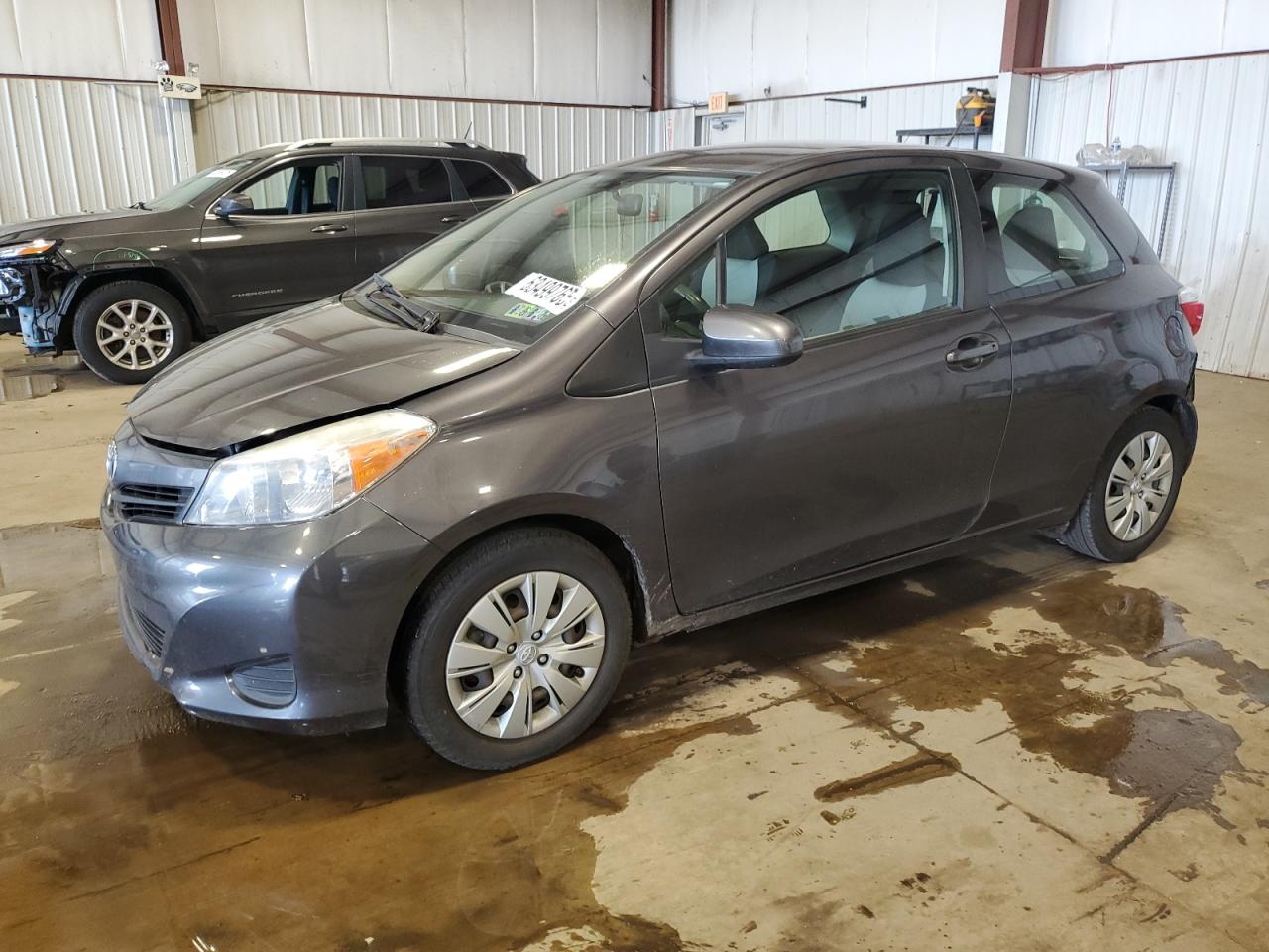 TOYOTA YARIS 2012