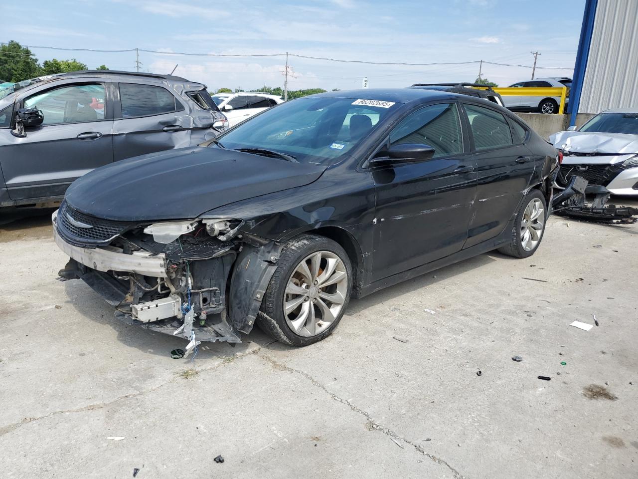 CHRYSLER 200 S 2015