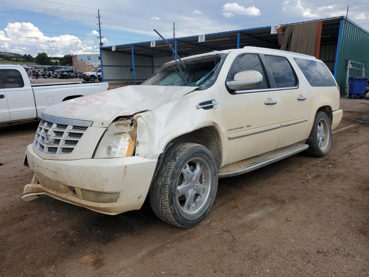 CADILLAC ESCALADE ESV LUXURY 2010