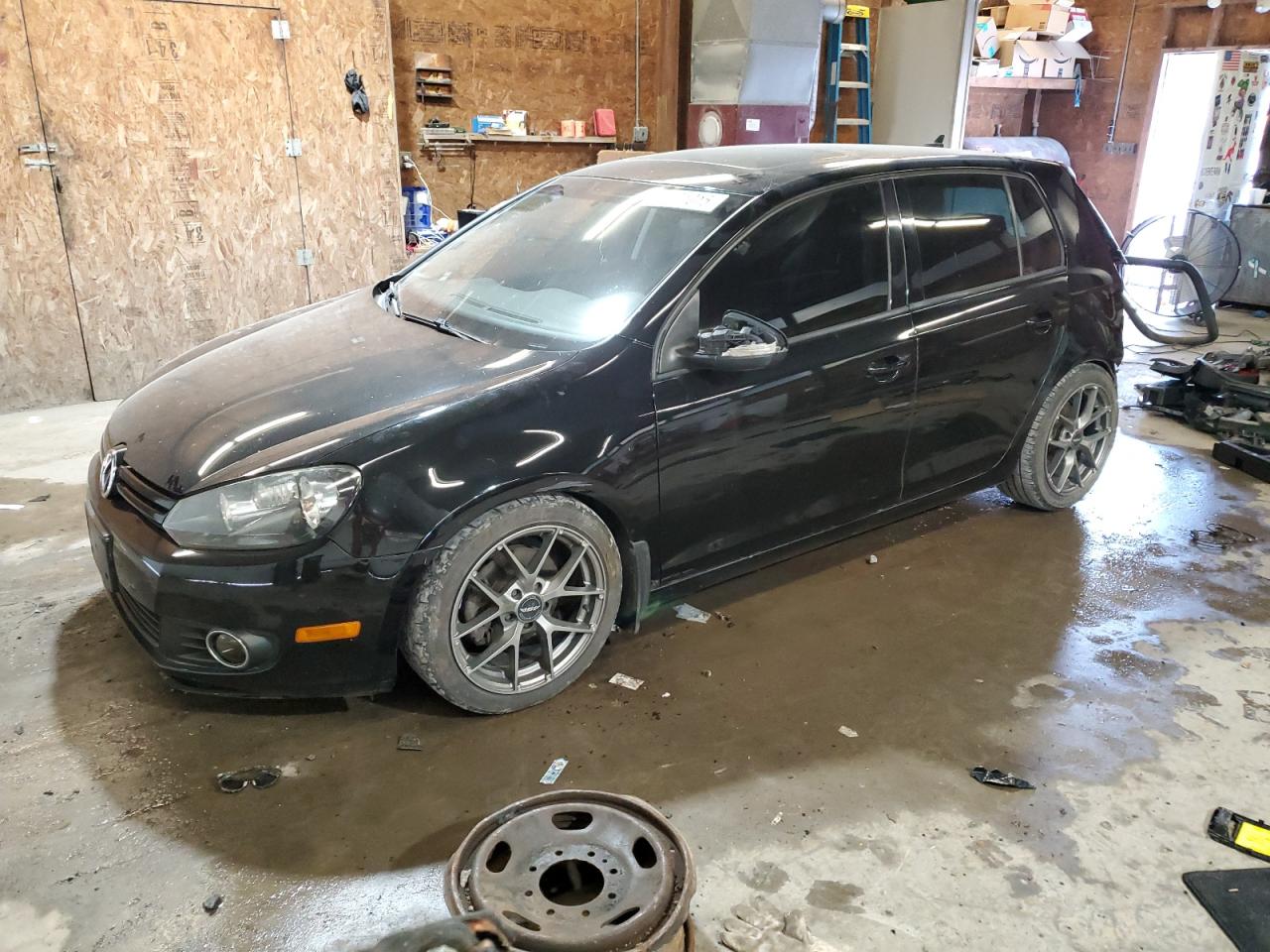 VOLKSWAGEN GOLF 2011