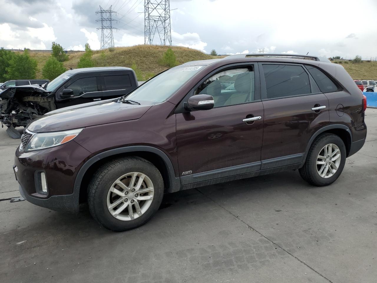 KIA SORENTO LX 2015
