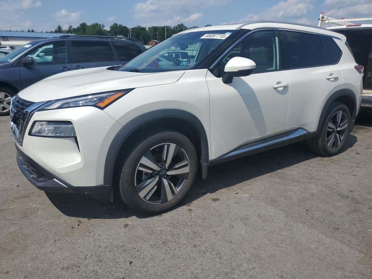 NISSAN ROGUE SL 2023