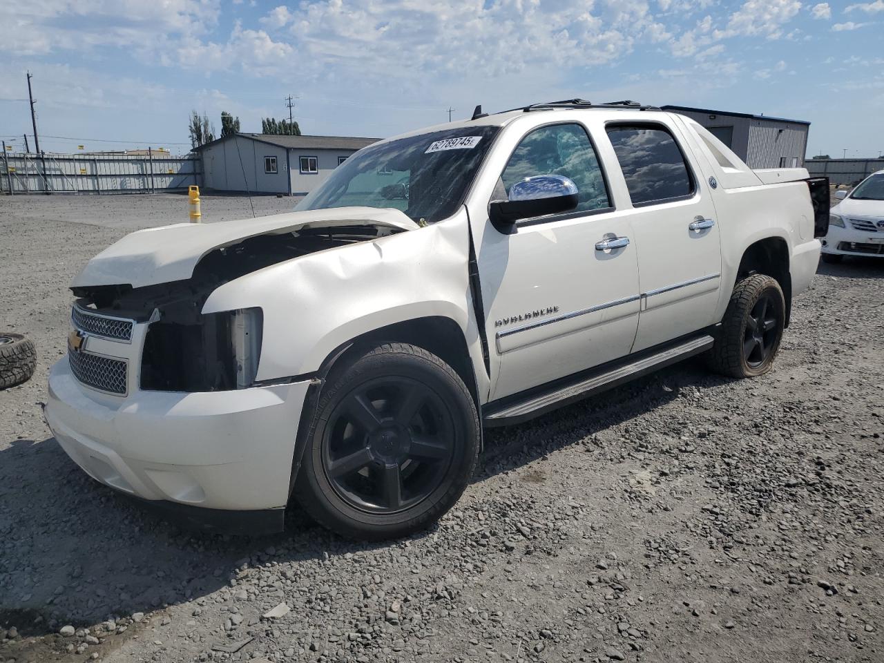 CHEVROLET AVALANCHE 2013
