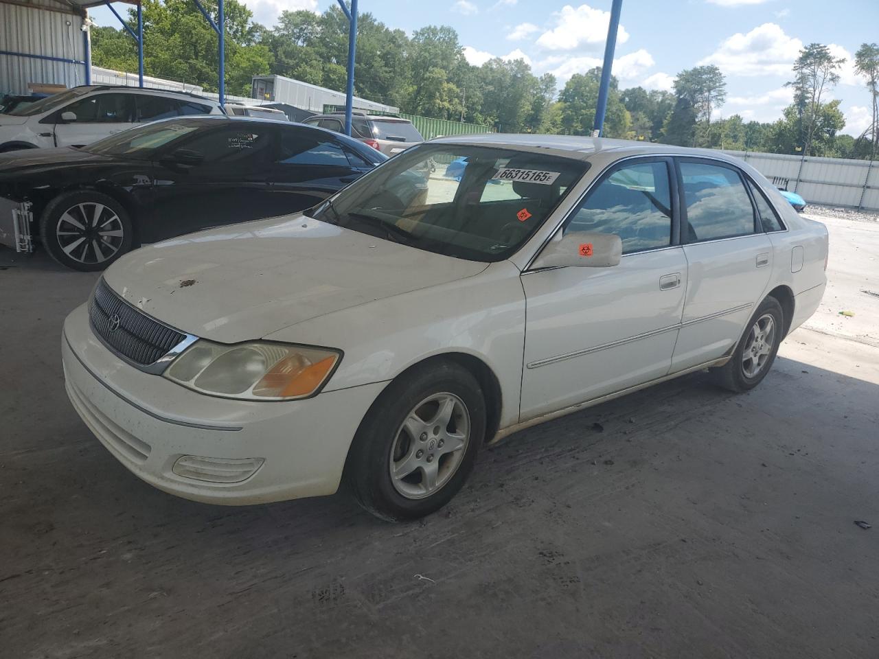 TOYOTA AVALON XL 2001