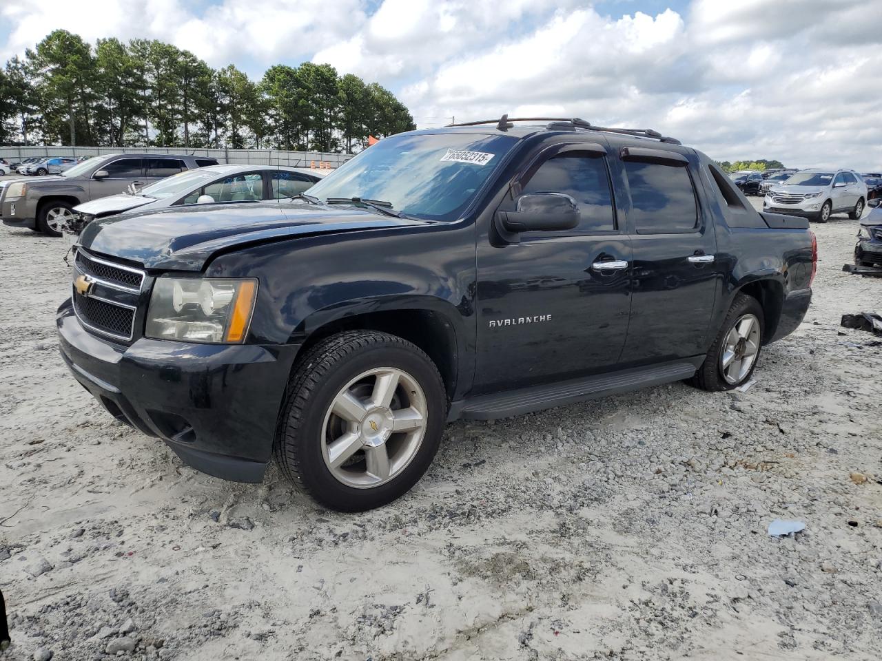 CHEVROLET AVALANCHE 2011